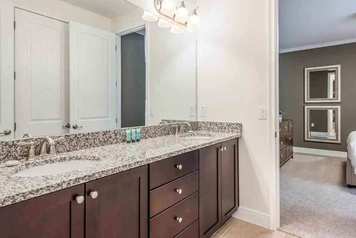 Gorgeous Home W Game Room Heated Pool Spa Orlando Exterior photo